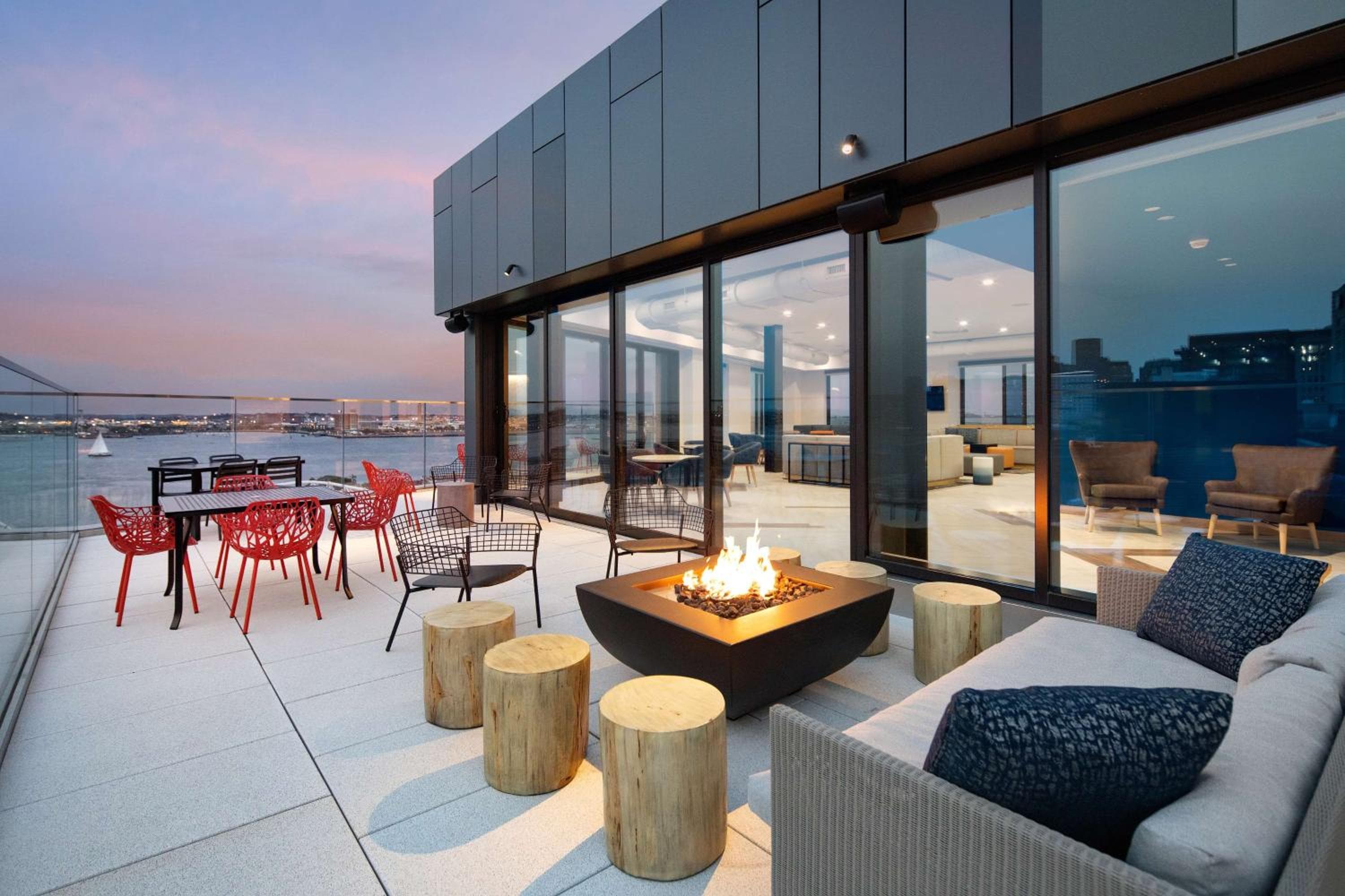 Photograph supplied for Hyatt Place Boston/Seaport District