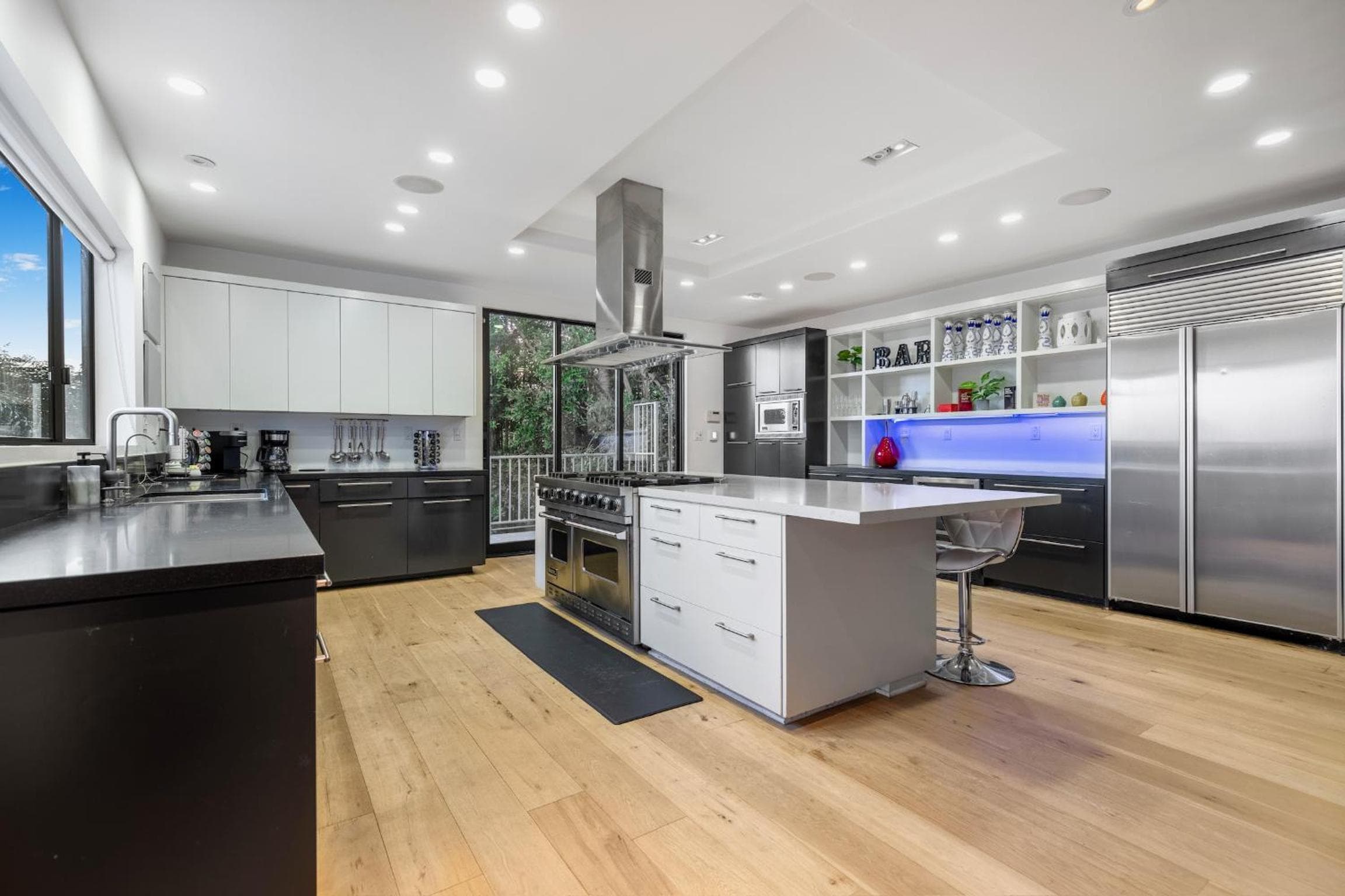 Photograph supplied for Hollywood Hills Chateau Marmont Villa