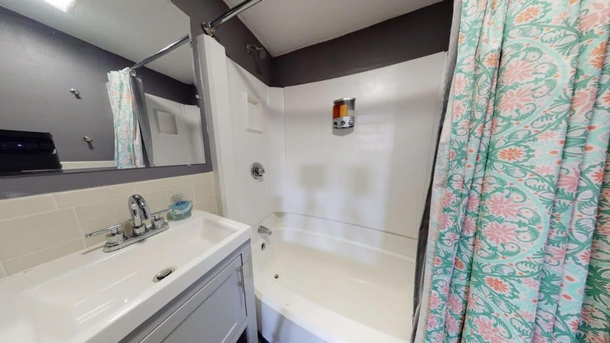 Photograph supplied for Lower Level Studios In Hip Bay Village