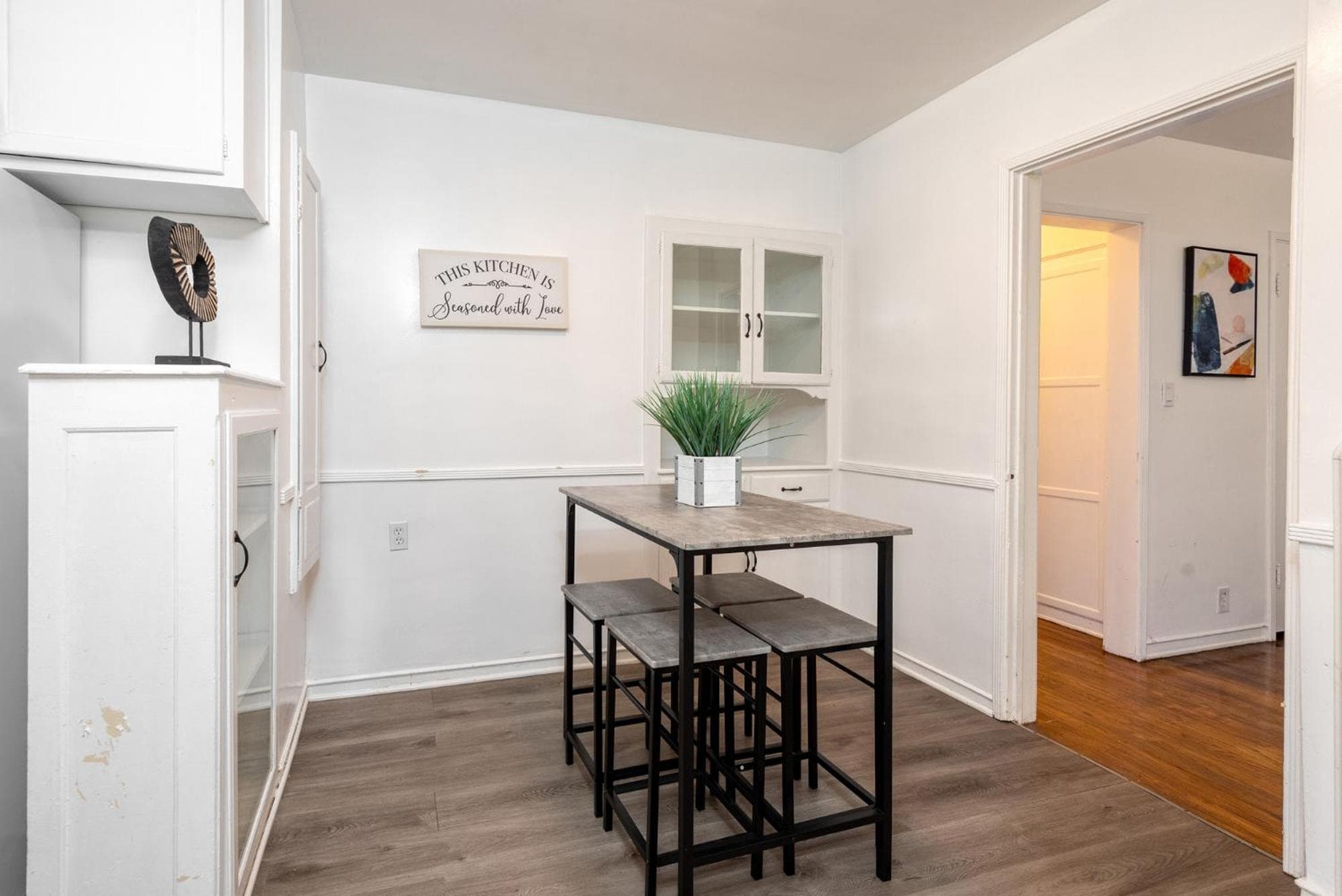 Photograph supplied for Charming 1-bedroom Apartment with Hot Tub