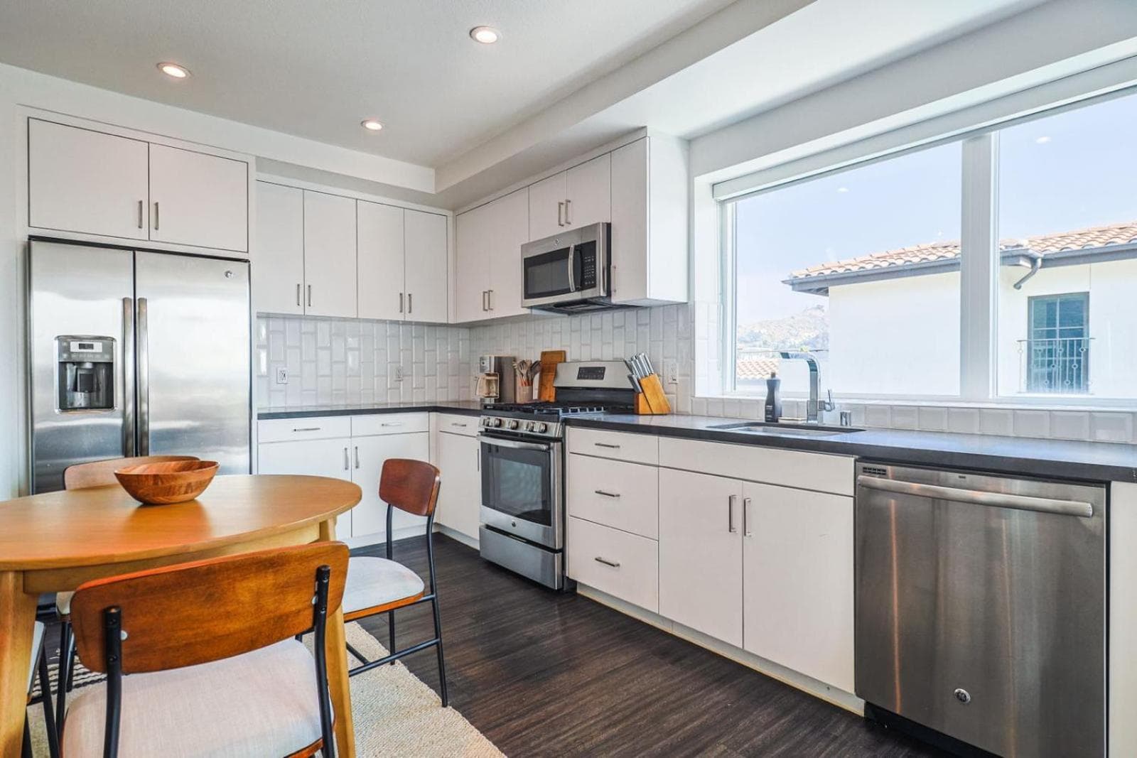 Photograph supplied for Luxurious 2Bed 2Bath Apartment at Formosa