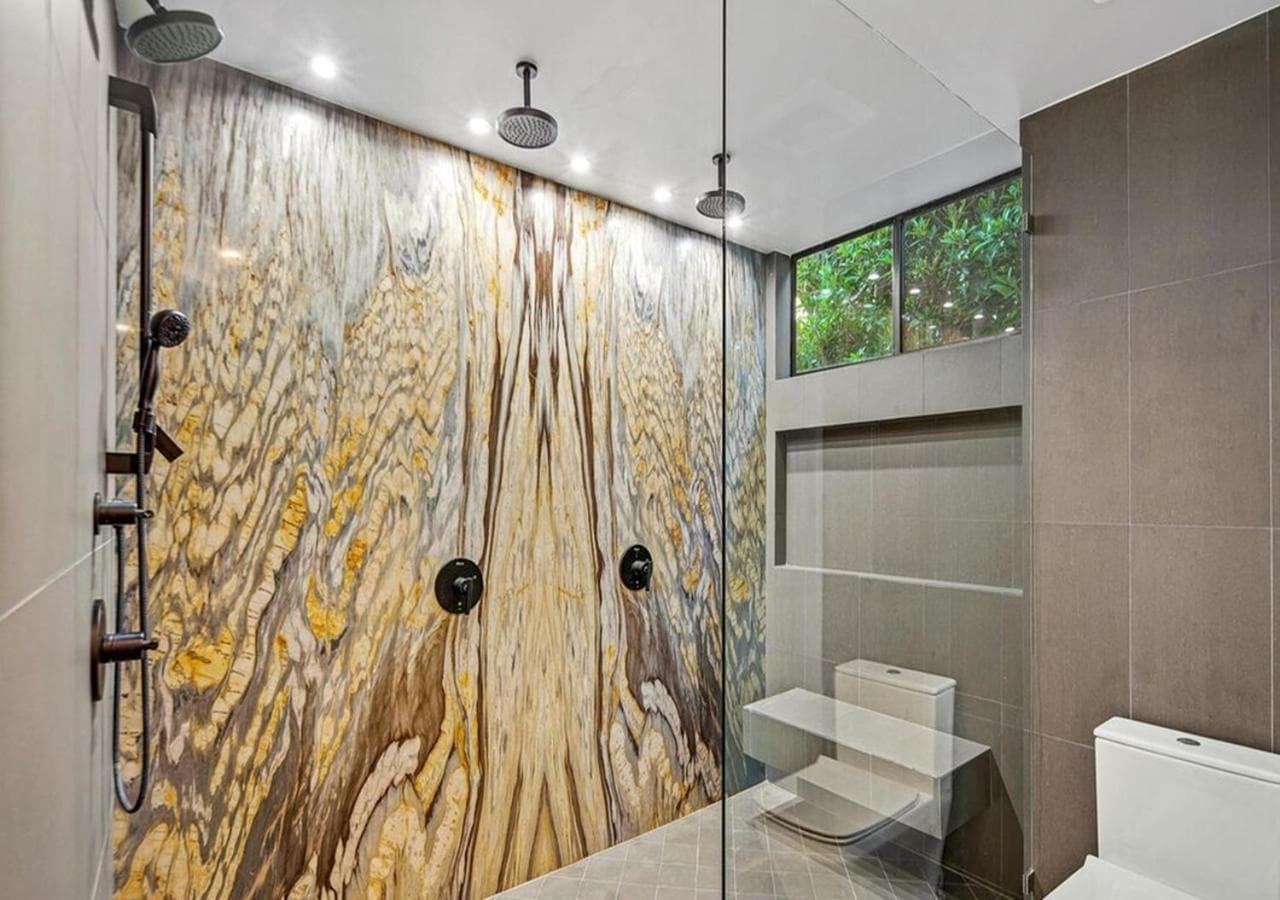 Photograph supplied for Three Bedrooms Top Apartment With Breathtaking Views