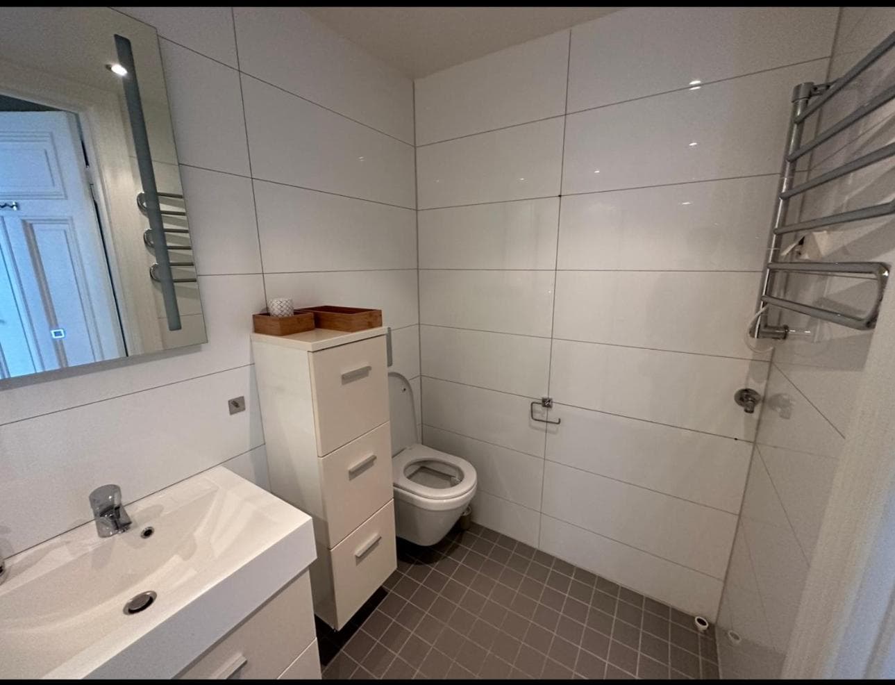 Photograph supplied for Classy Central Apartment Frogner