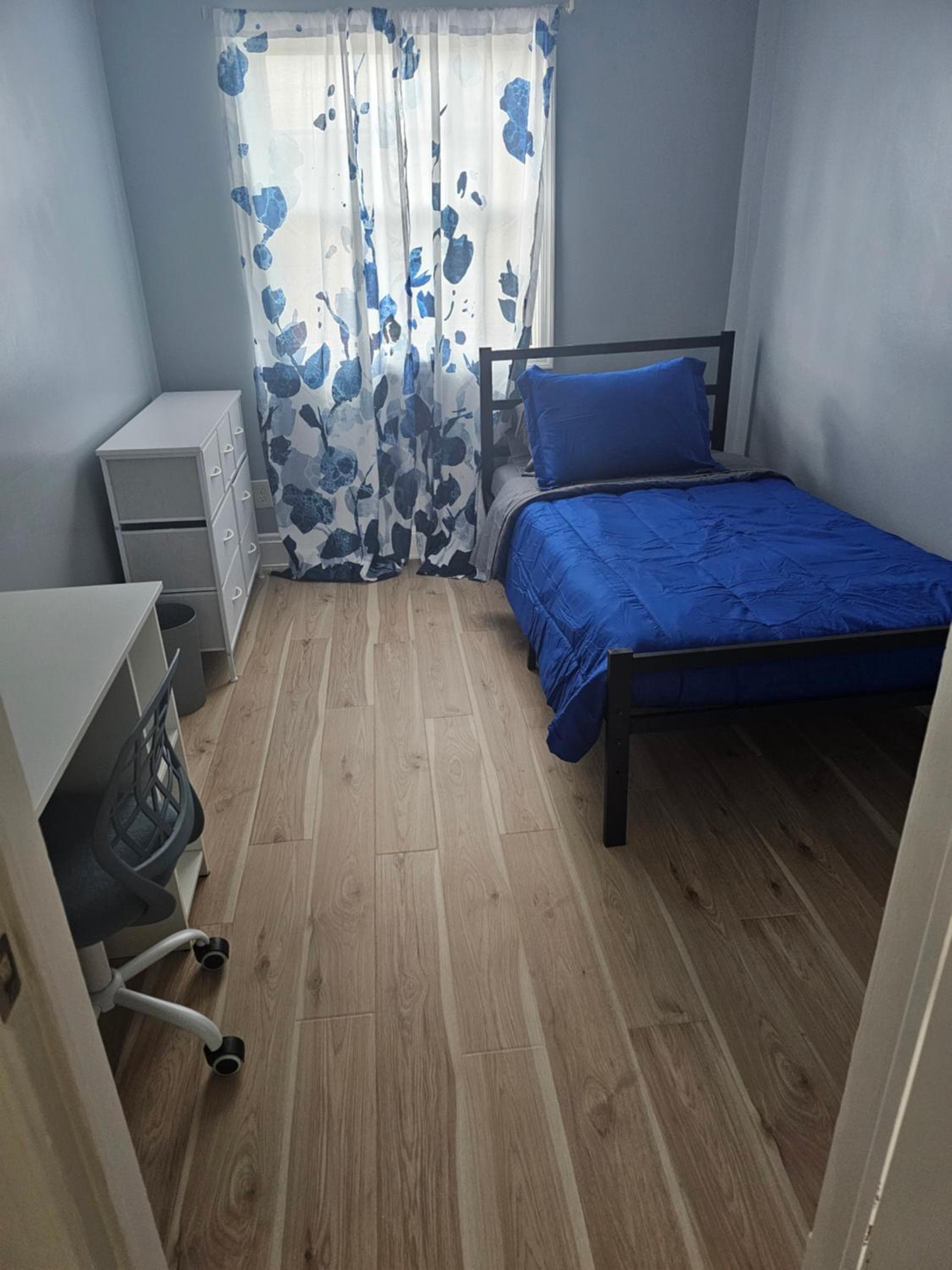 Photograph supplied for Small cozy room, shared bathroom