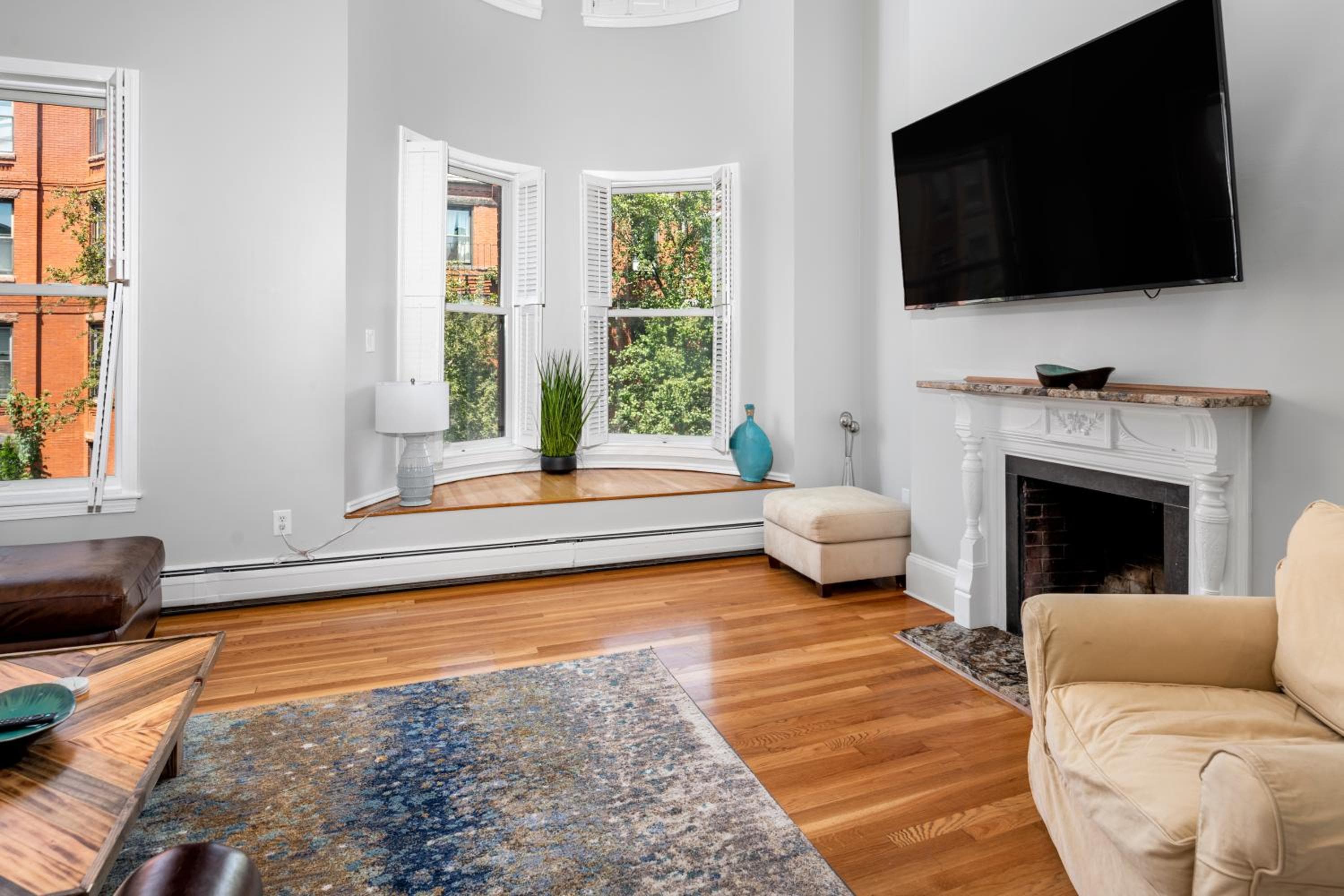 Photograph supplied for Brownstone Townhouse in Fenway