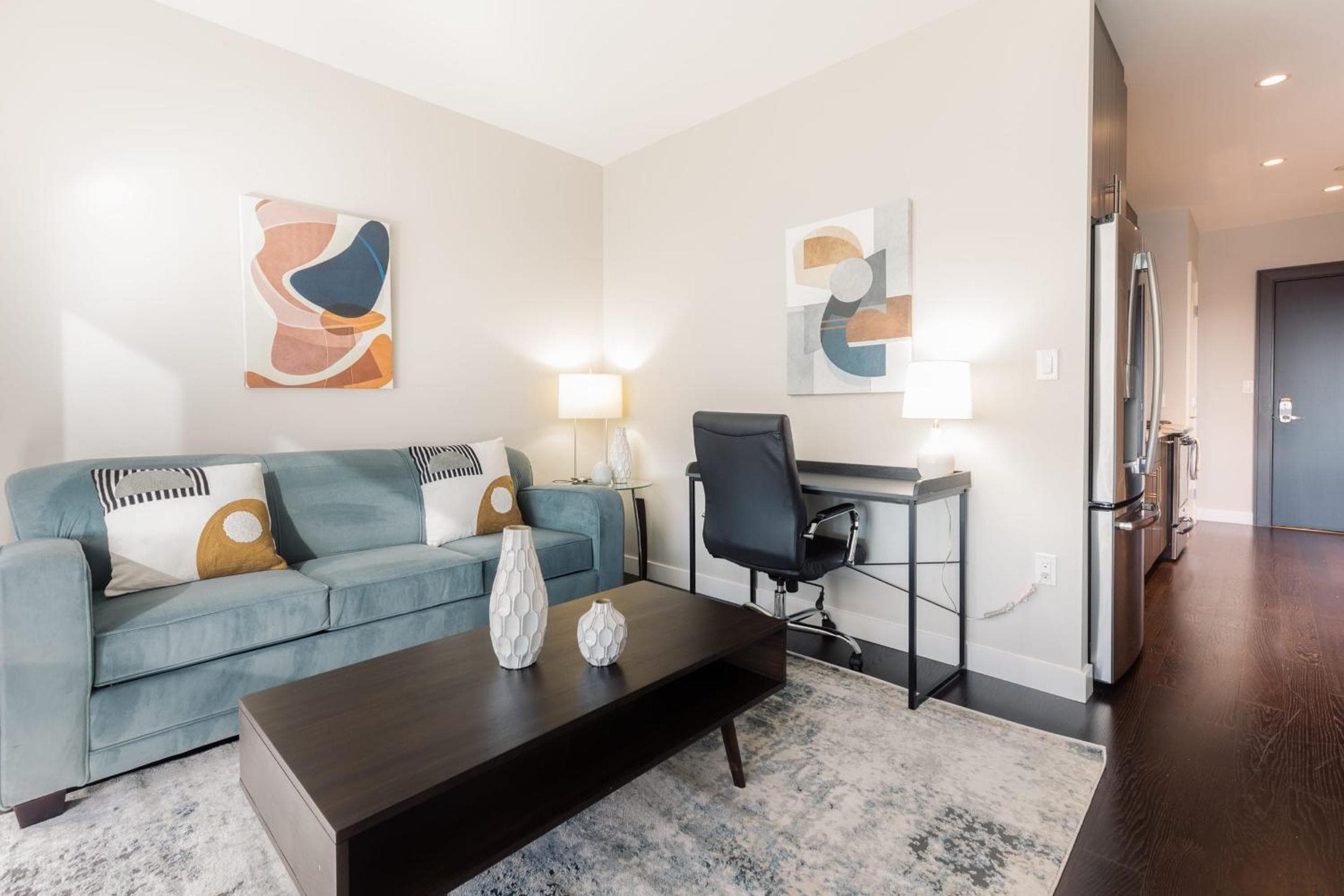 Photograph supplied for Bright & Modern Apt Downtown Seaport