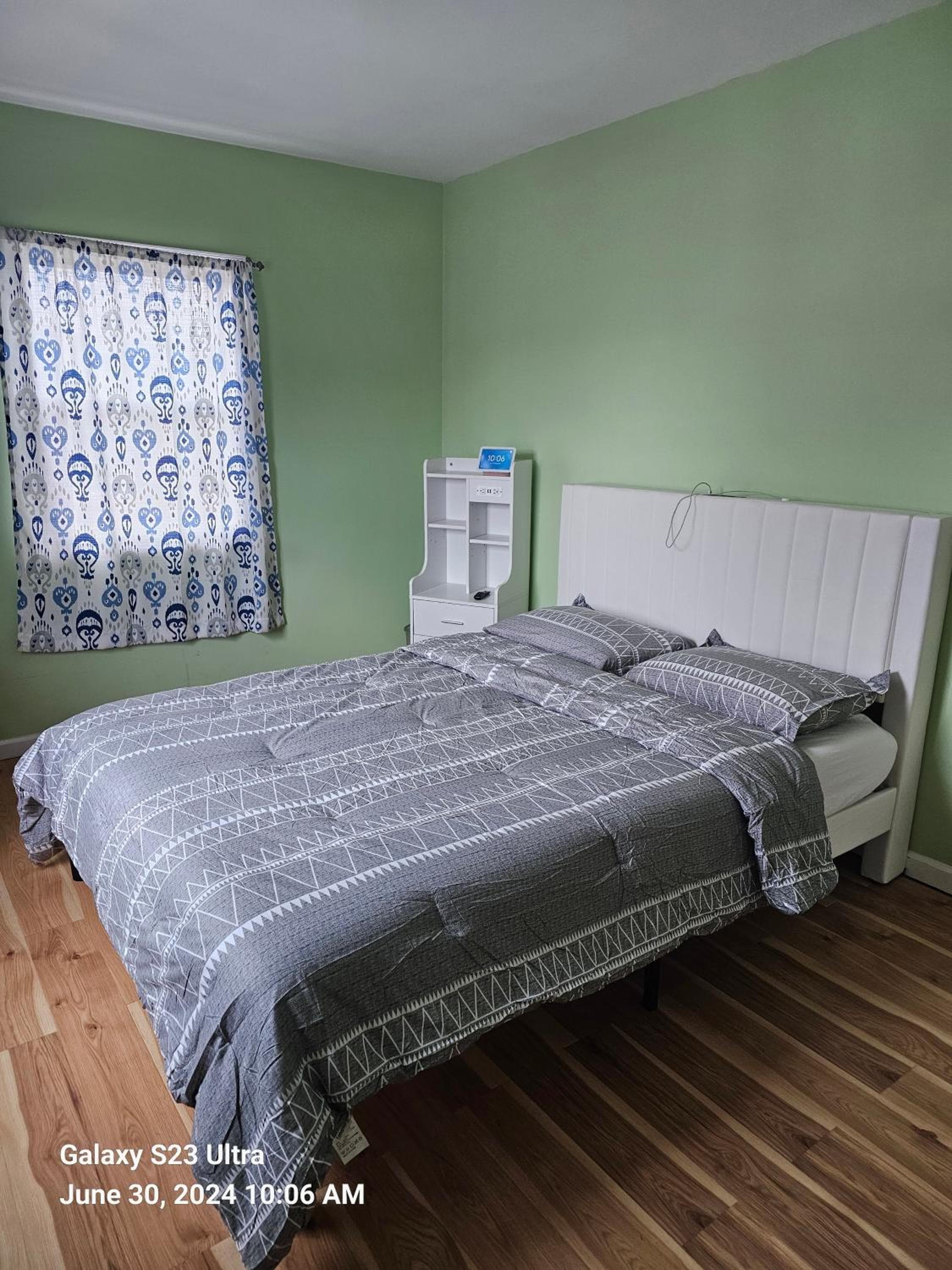 Photograph supplied for Cozy room in Baltimore city
