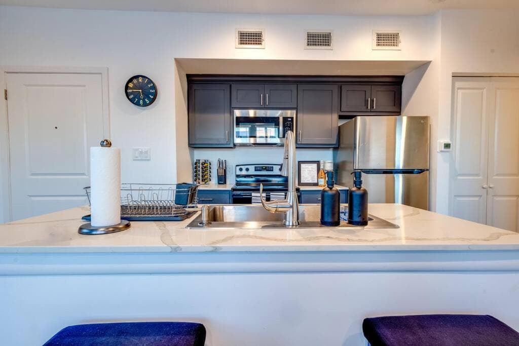 Photograph supplied for 1 BR 1 BA Luxury - Museum District & Downtown HTX