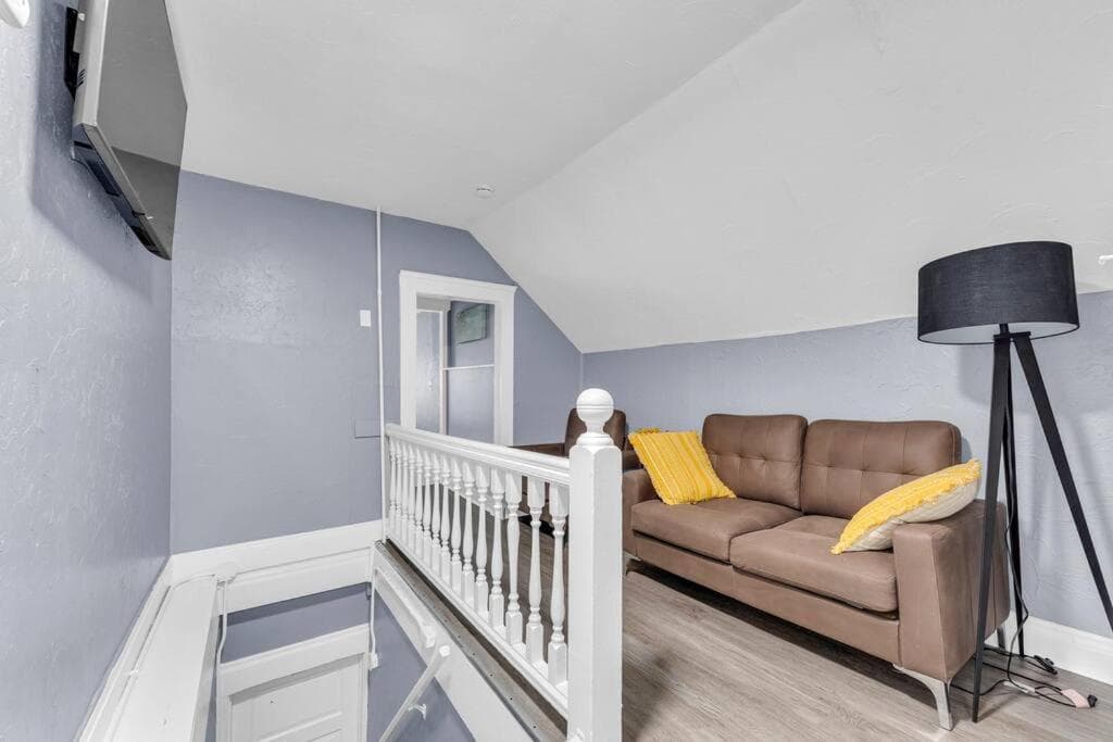 Photograph supplied for Quaint 2 Bedrooms in Historic Little Italy