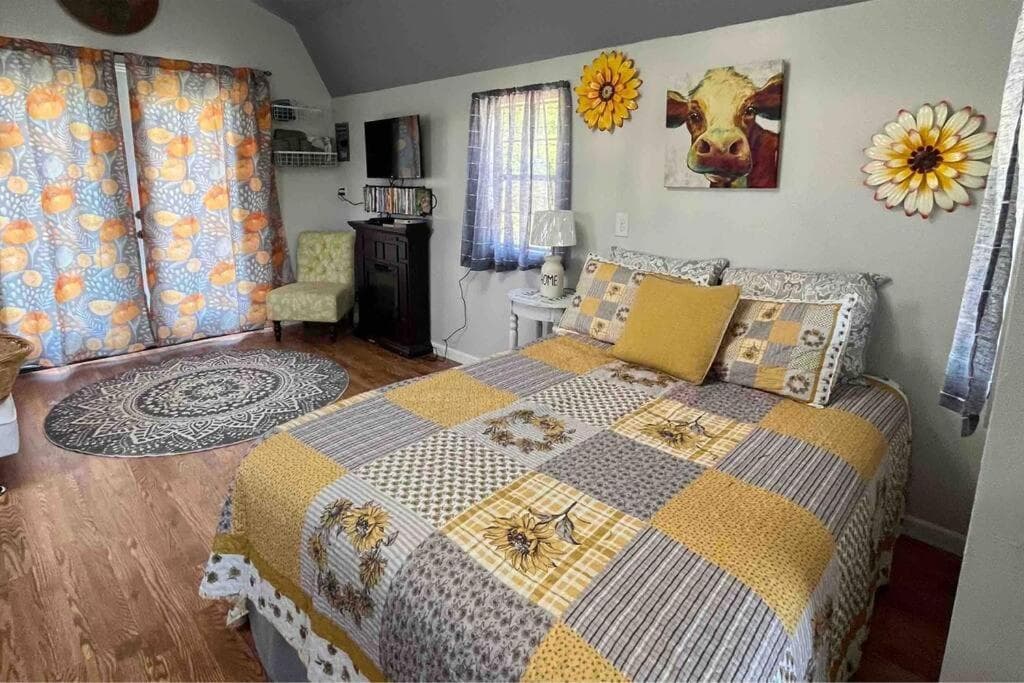 Photograph supplied for Tiny House peaceful in Durham