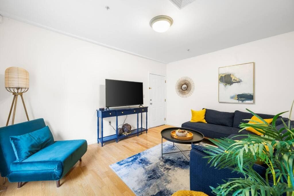 Photograph supplied for Cozy 2Bd Near Fenway Walk to Train & free Parking