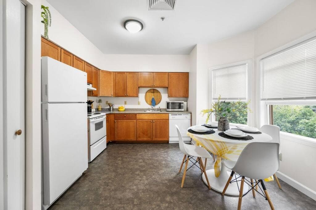 Photograph supplied for Cozy 2Bd Near Fenway Walk to Train & free Parking
