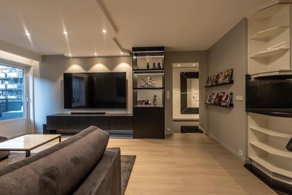 Photograph supplied for Modern Condo, OSLO
