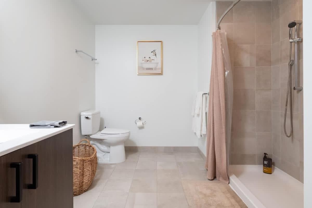 Photograph supplied for Upscale 1BR near MIT Harvard with Parking