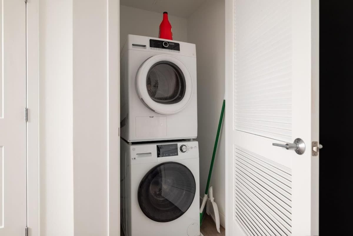Photograph supplied for Upscale 1BR near MIT Harvard with Parking