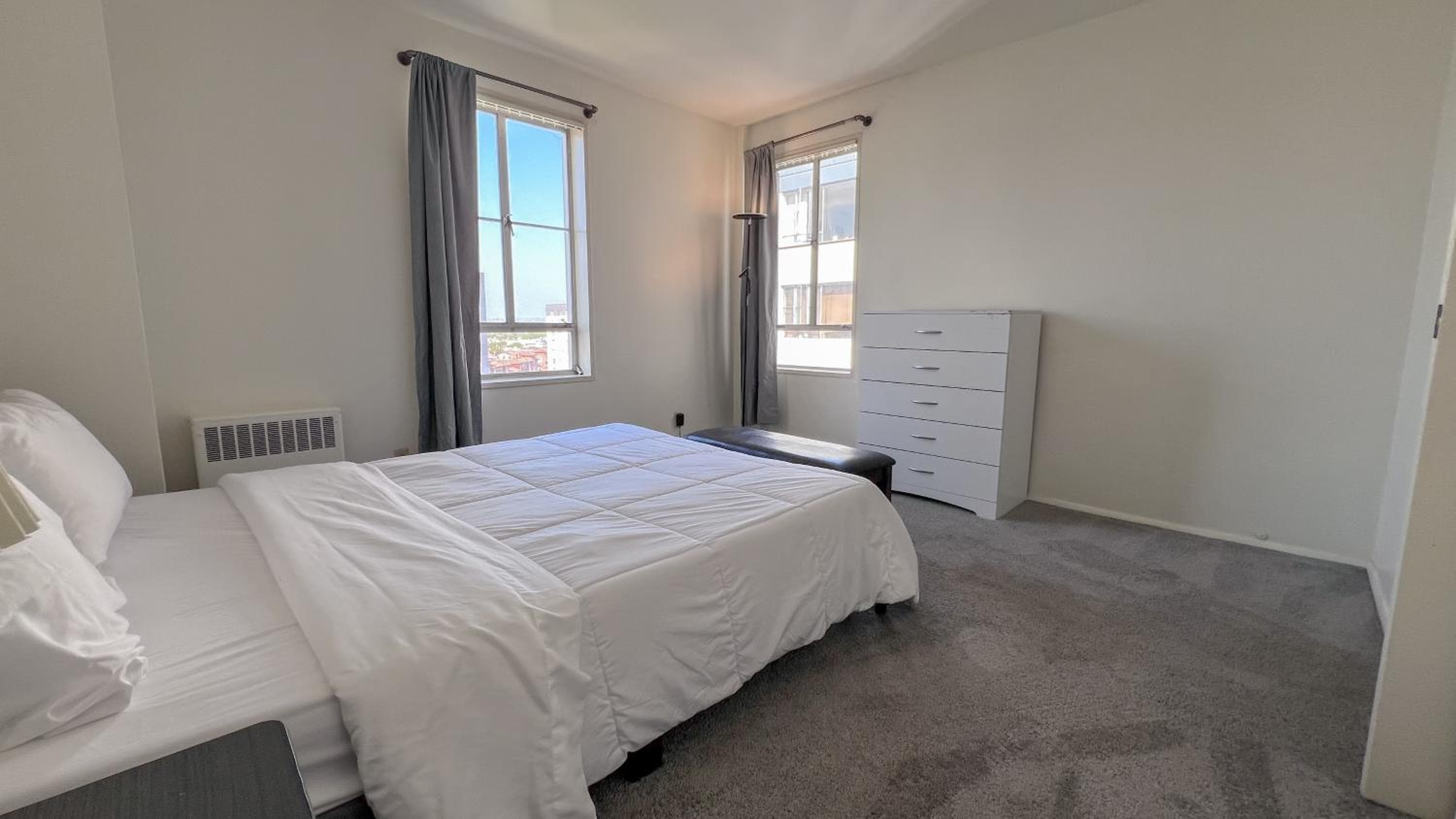 Photograph supplied for Stylish Apartment Walking Distance to The Grove