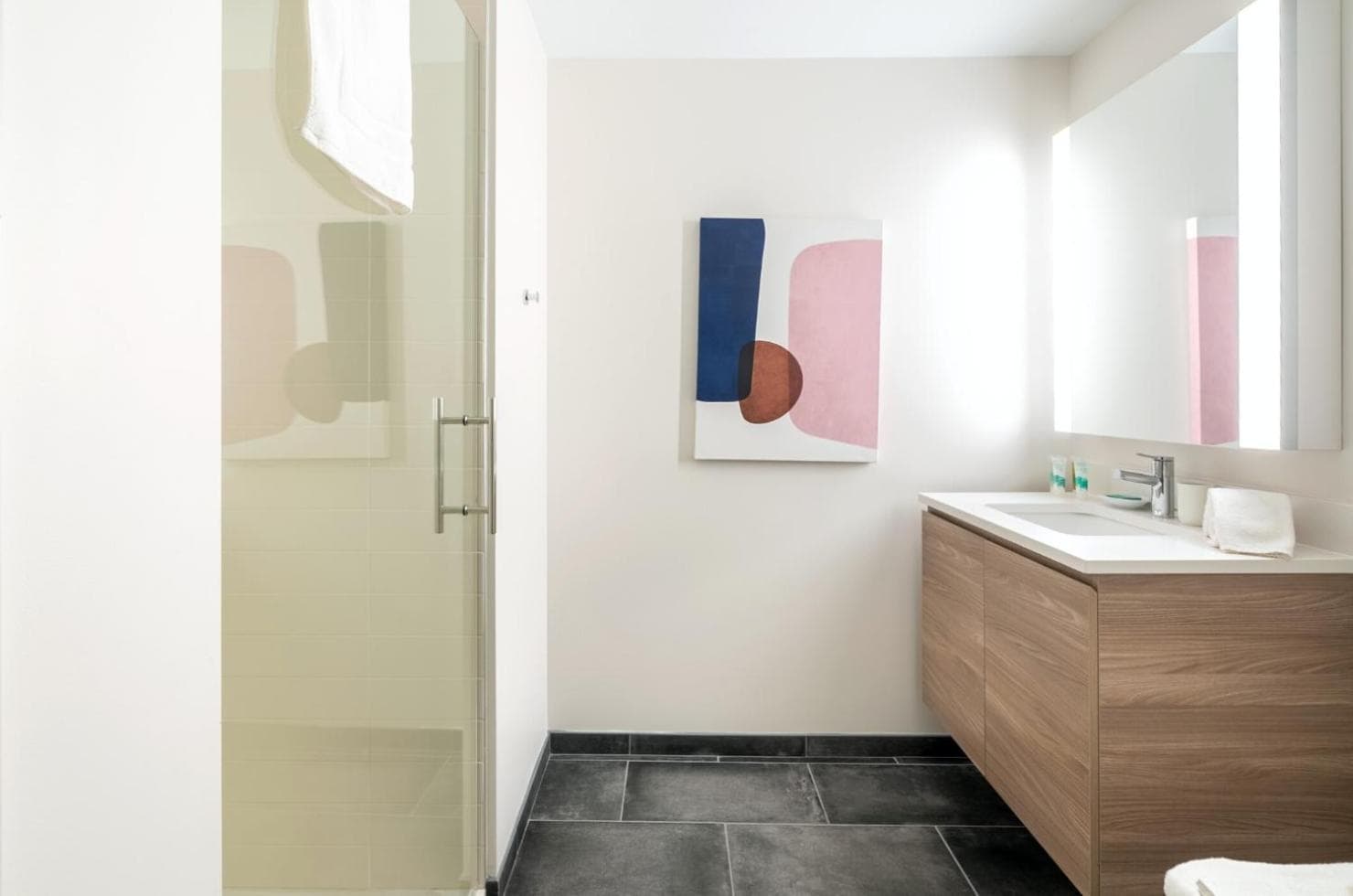 Photograph supplied for Exclusive 2BR Apt Downtown Seaport