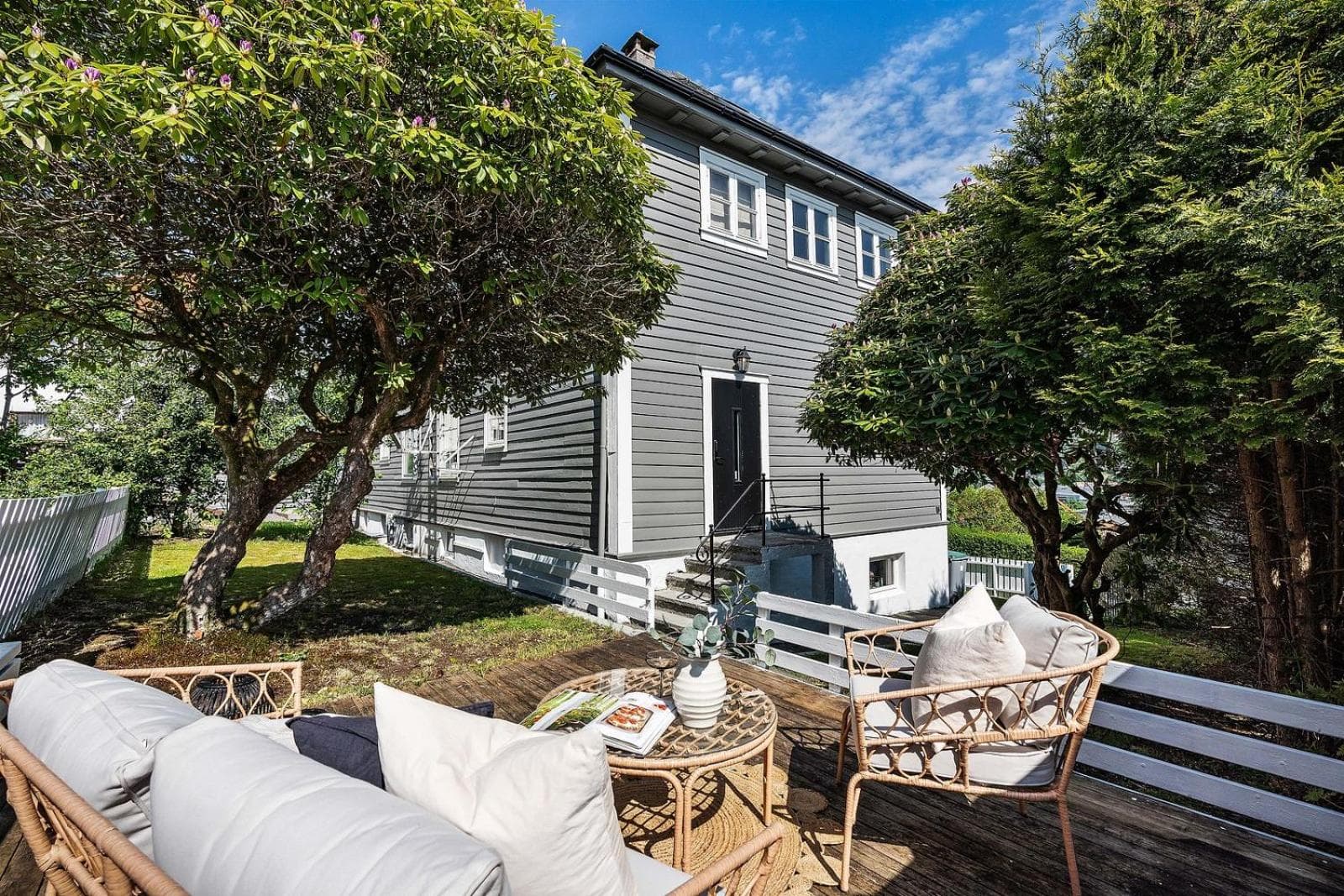 Photograph supplied for Panoramic Apartment & Garden