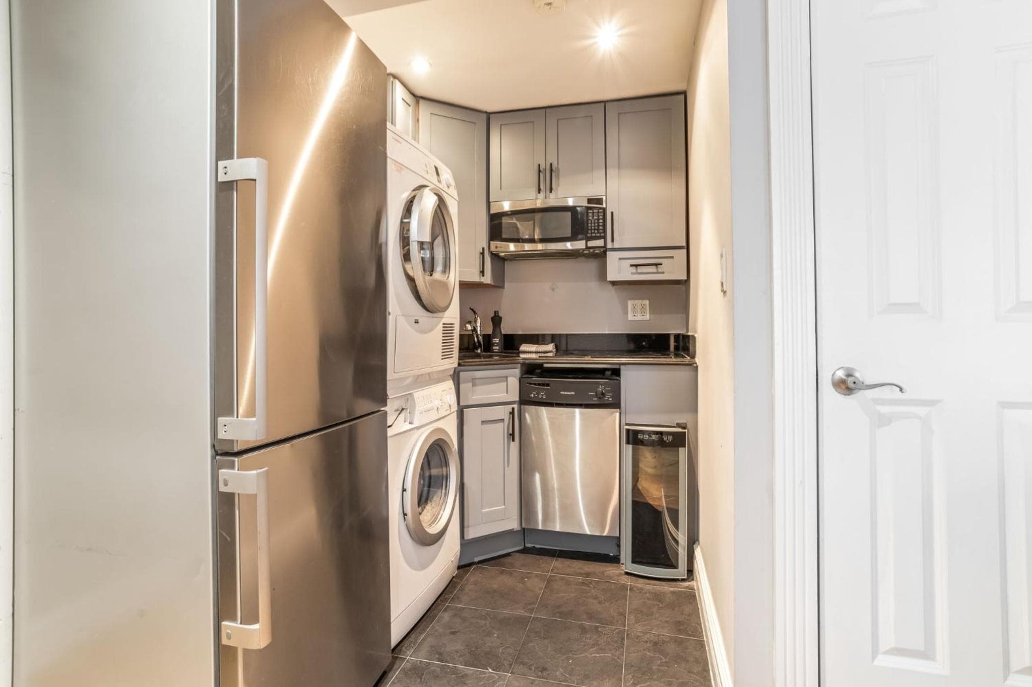 Photograph supplied for Charming 2-Bed 1-Bath Apartment in Turtle Bay