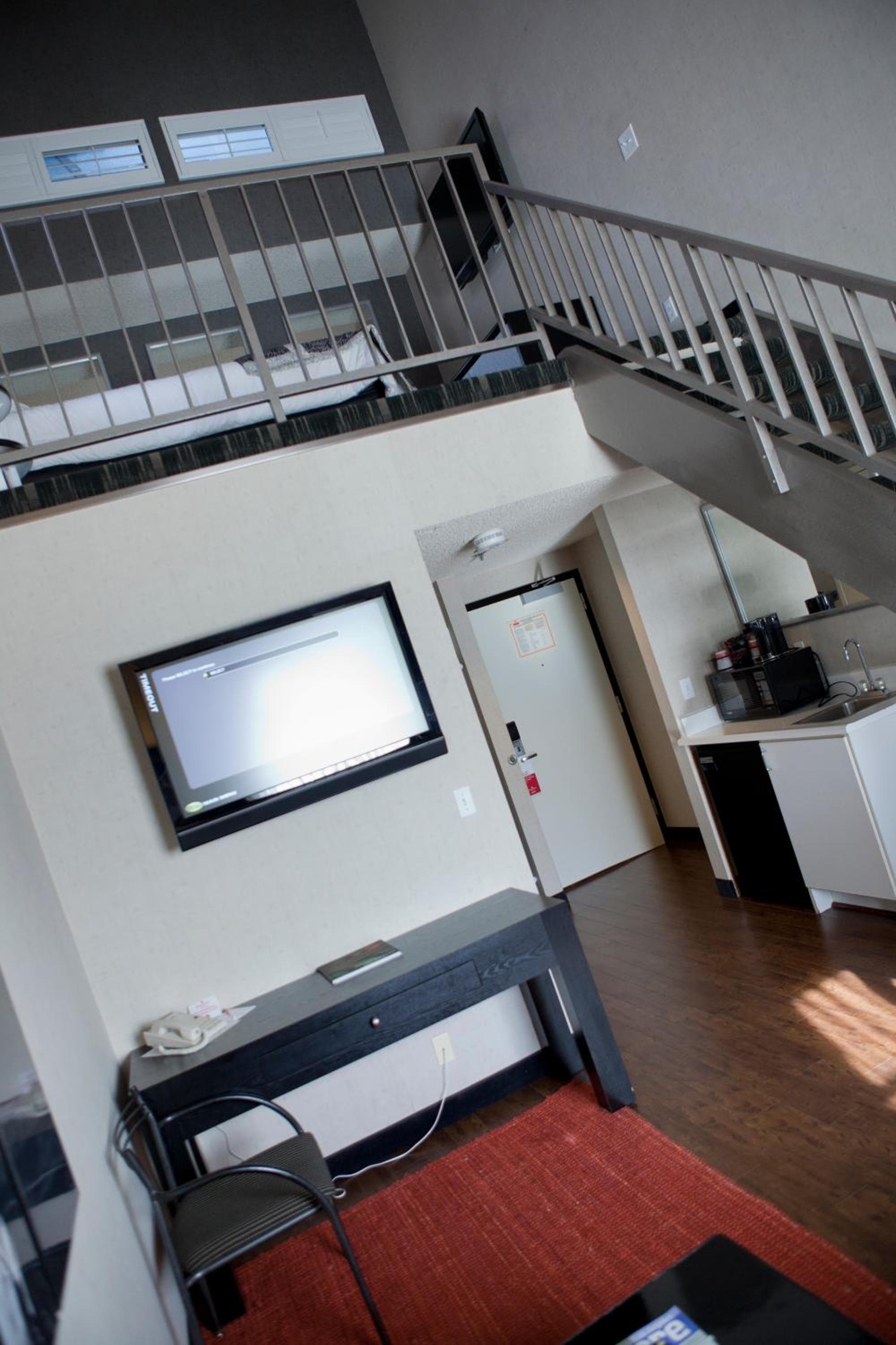 Photograph supplied for Ramada Plaza by Wyndham West Hollywood Hotel & Suites