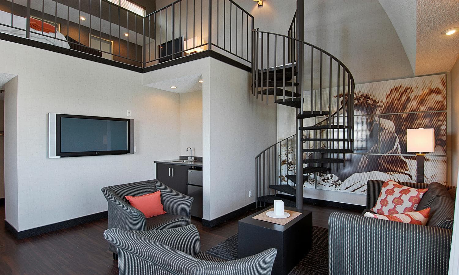 Photograph supplied for Ramada Plaza by Wyndham West Hollywood Hotel & Suites