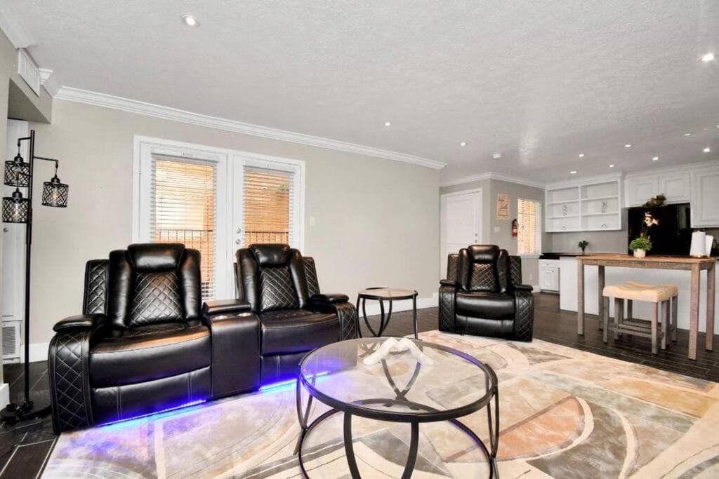 Photograph supplied for 1BR King Bed Near Montrose-Downtown