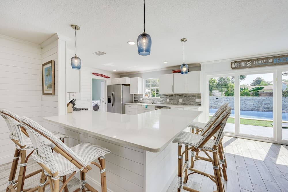 Photograph supplied for Modern Coastal Home w/ Pool: Mins to Beach & Mayo!