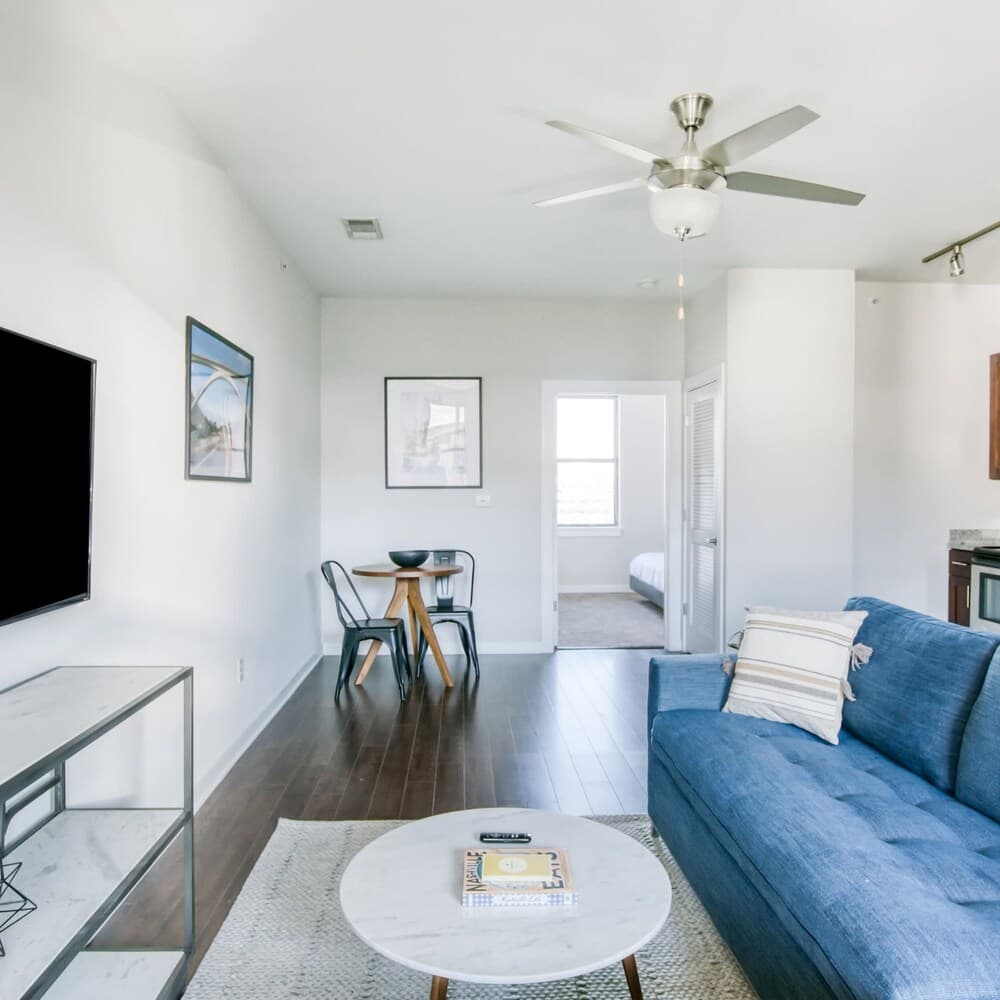 Photograph supplied for Cozysuites Music Row Chic 1BR w Free Parking 42