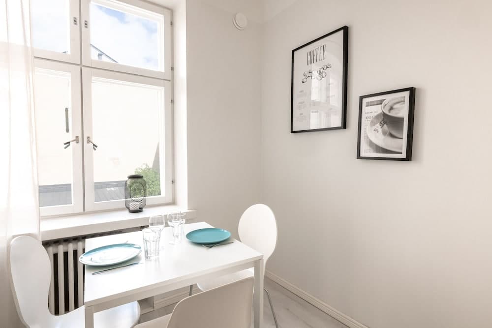 Photograph supplied for 2ndhomes Beautiful & Modern 1BR Home with Central Location