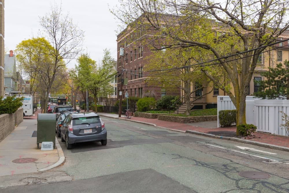 Photograph supplied for Harvard Square Apartments by Next Star