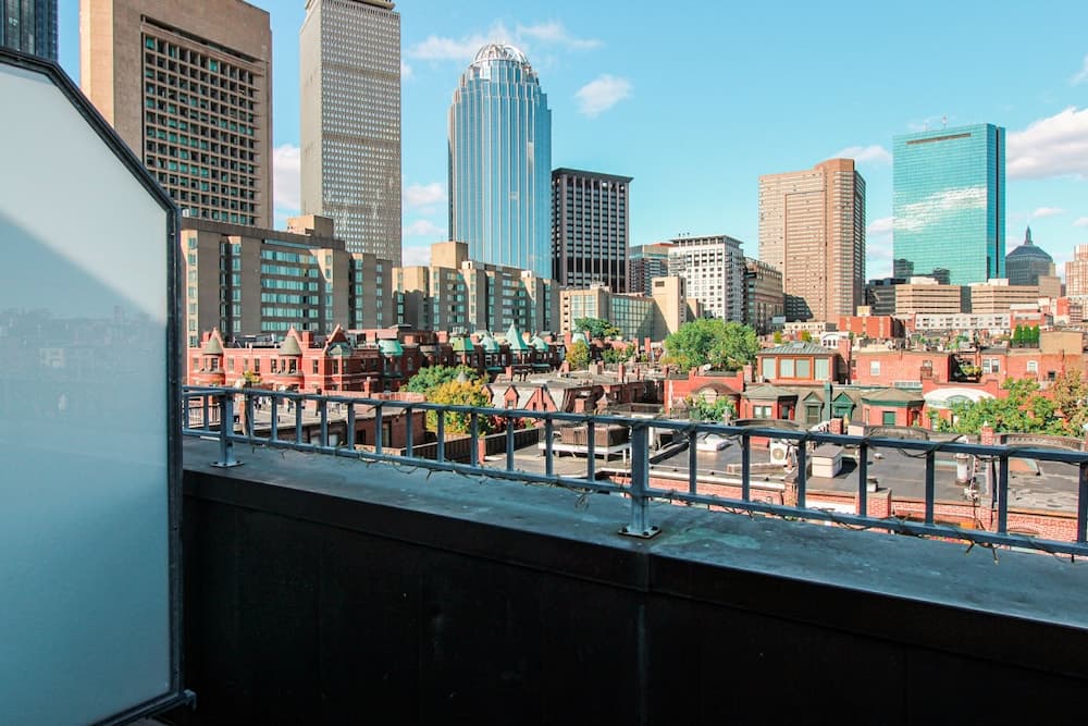 Photograph supplied for Evonify - Back Bay Suites