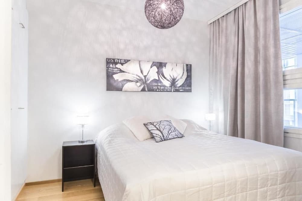 Photograph supplied for Go Happy Home Apartment Mikonkatu 11 35
