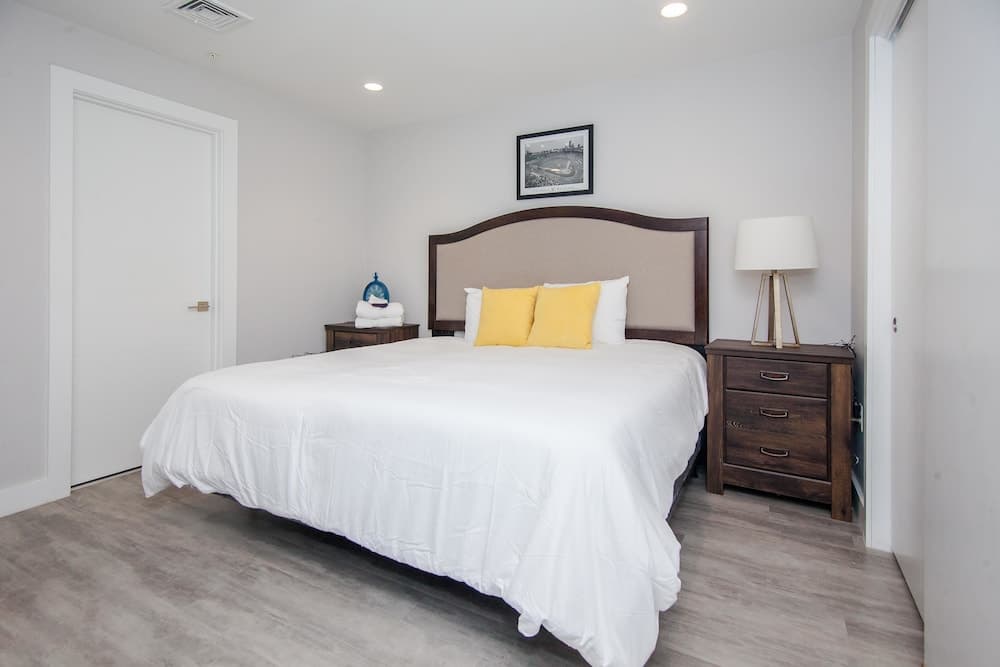 Photograph supplied for BOS008 2 Bedroom Apartment By Senstay