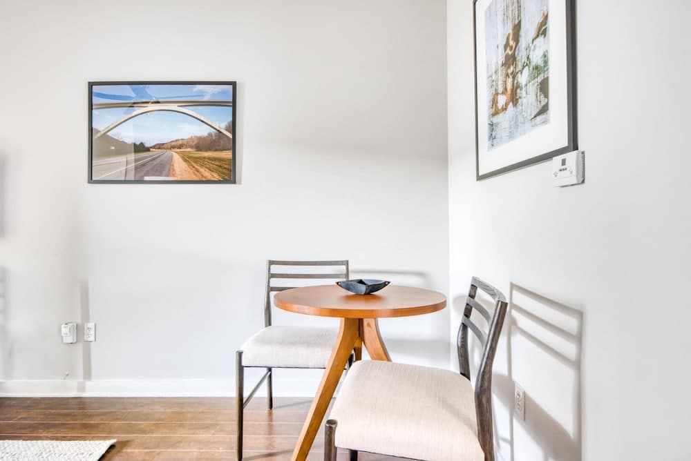 Photograph supplied for Cozysuites Music Row Charming 1BR Free Parking 49