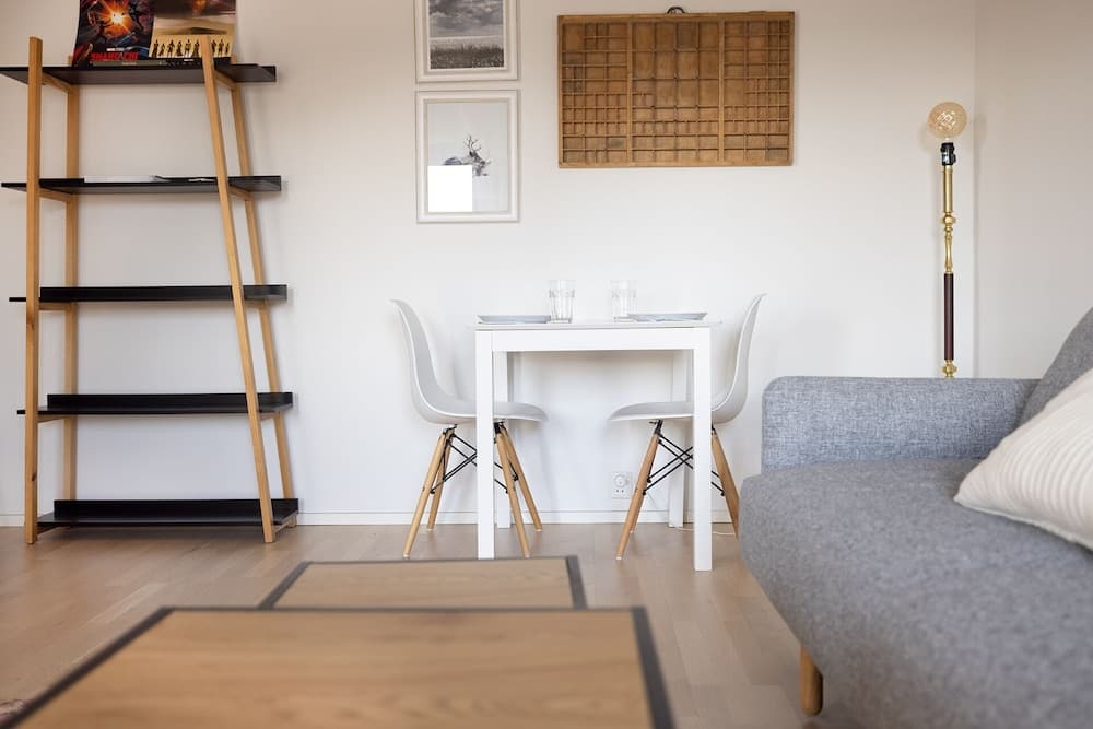 Photograph supplied for 2ndhomes Bright 42m2 1BR Home w Balcony