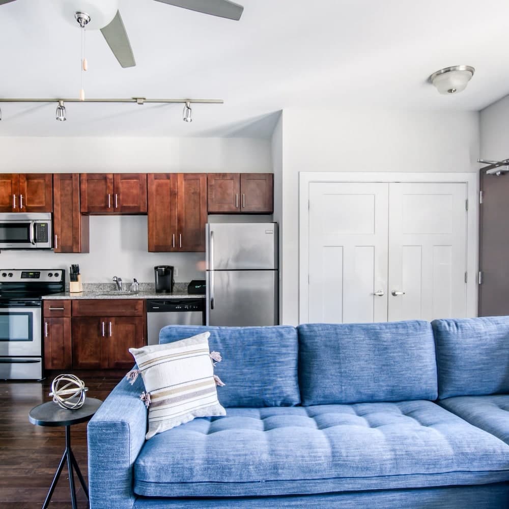 Photograph supplied for Cozysuites Music Row Chic 1BR w Free Parking 42