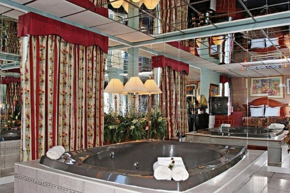 Photograph supplied for Regal Inn & Suites