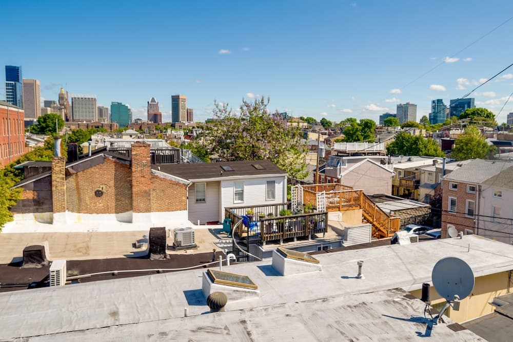 Photograph supplied for 1 Mi to to M&T Bank Stadium: Home w/ Rooftop Patio