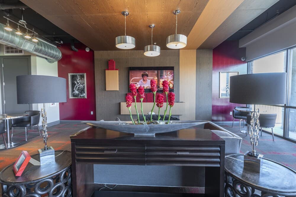 Photograph supplied for Luxury Med Center Fully Equipped King Sized Bed Condos