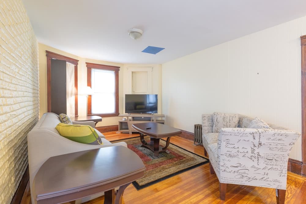 Photograph supplied for Airy Apartments by Starlight Suites
