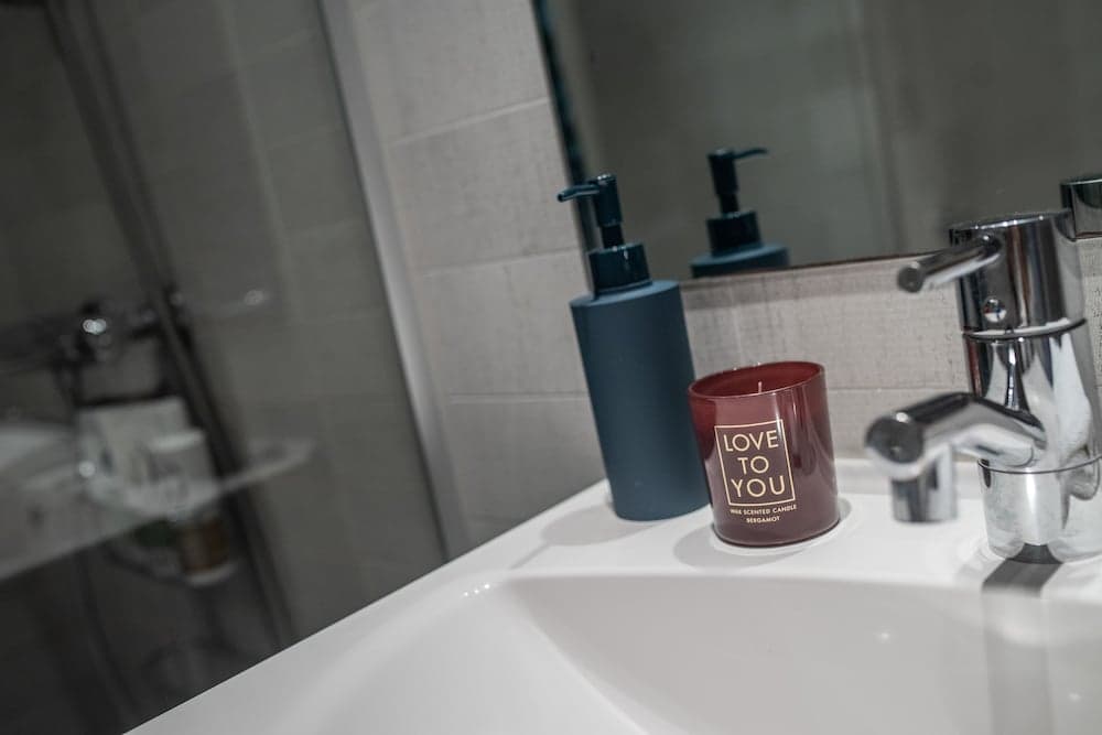 Photograph supplied for LOTEL Apartments Royal Park 58