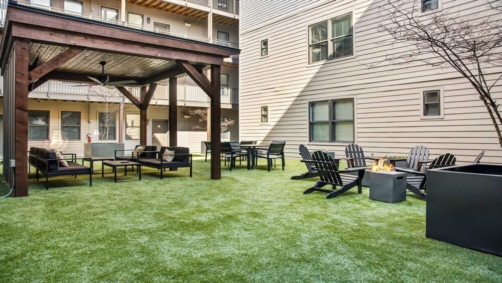 Photograph supplied for Cozysuites Music Row Chic 1BR w Free Parking 12