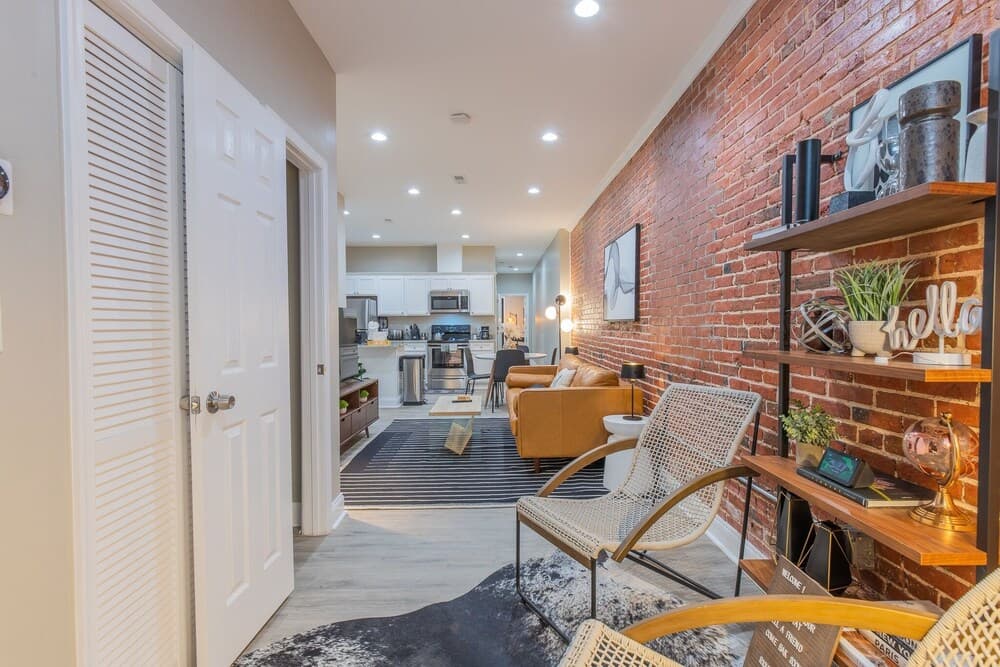 Photograph supplied for Baltimore's Home Away From Home 2 Bedroom Apts by Redawning