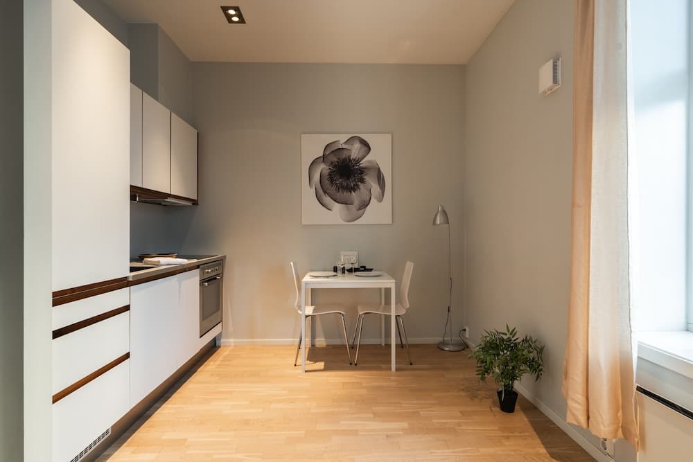 Photograph supplied for LOTEL Apartments Royal Park 58