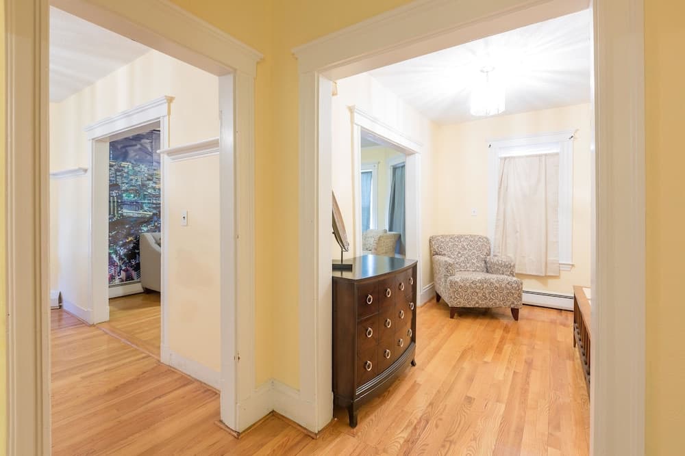 Photograph supplied for Airy Apartments by Starlight Suites